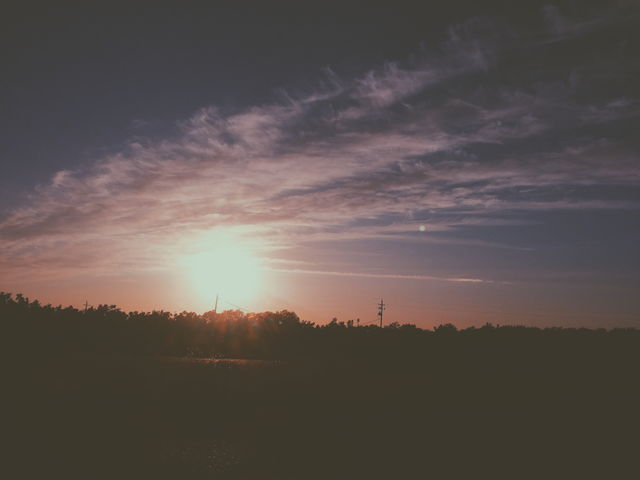 Between Earth and Sky. Sacramento