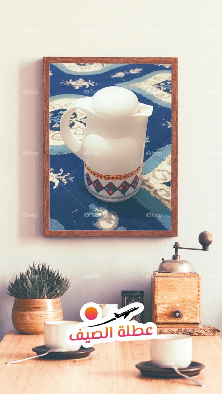 Glory be to God, the wonderful picture and its appearance are very beautiful. It is a tea refrigerator with sweet carpets