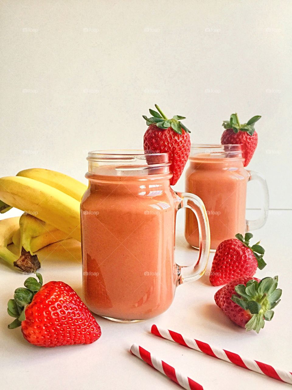 Strawberry and banana smoothie 
