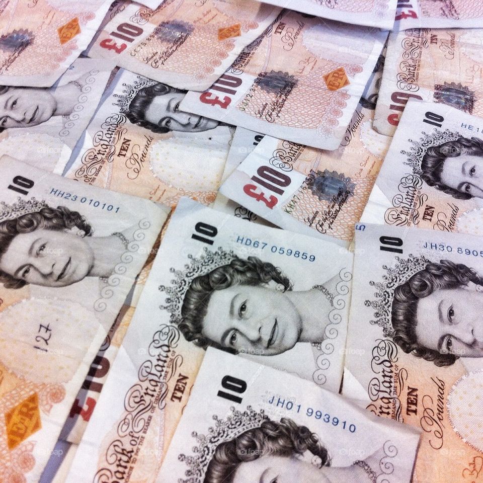 Ten pound notes
