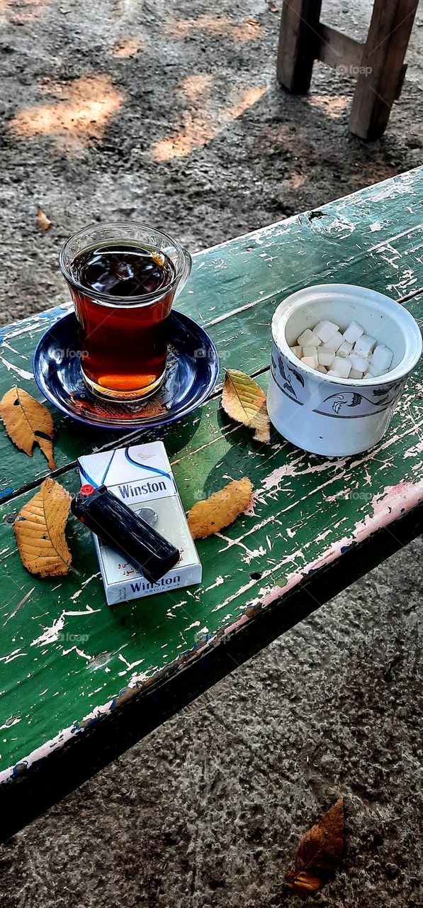 Autumn tea in the cafe