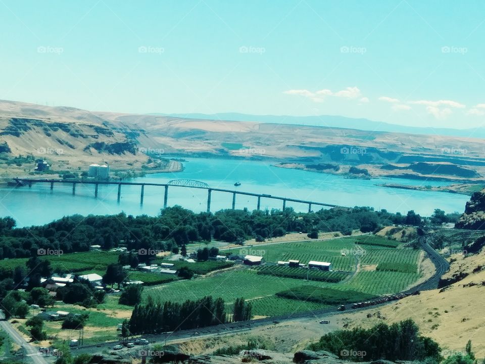 the view from the stonehenge Maryville, Washington