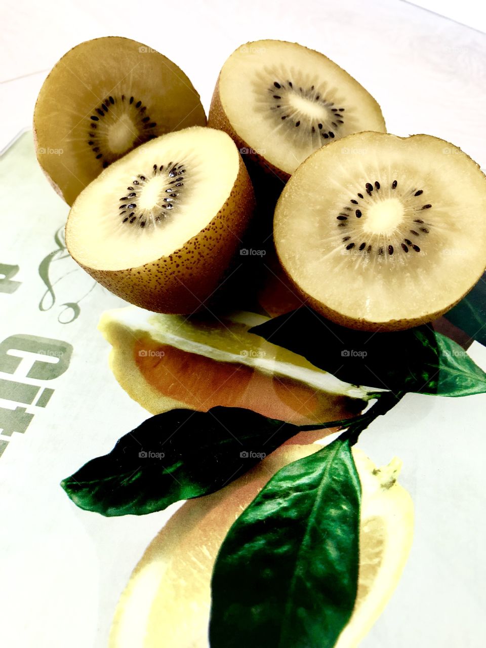 Yellow kiwi fruits 