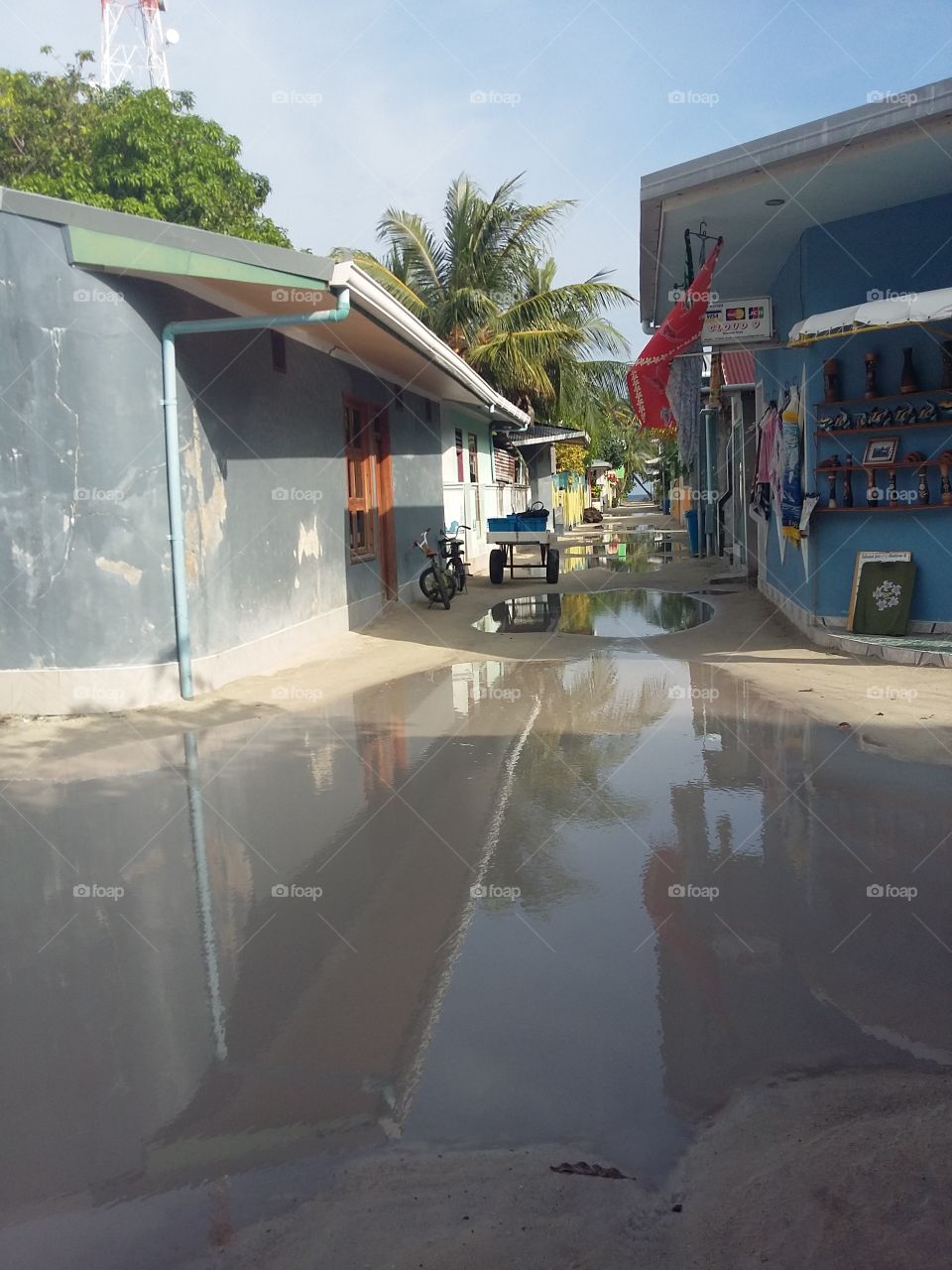 Flooded street in Rasdhoo - Maldives