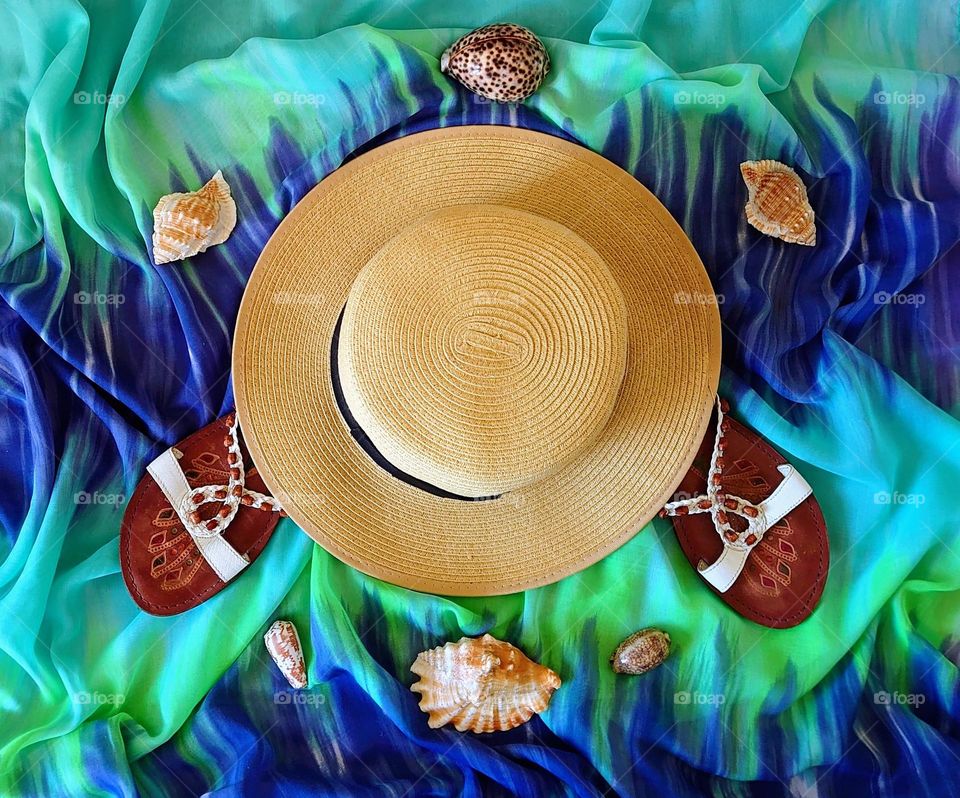 I'm ready go to the beach 🏖️ Summer time ⛱️☀️ Dress, hat, flip flop 👗👒🩴🩴