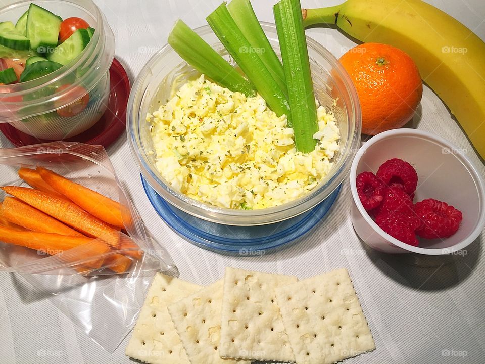 Lunchbox to work and school 