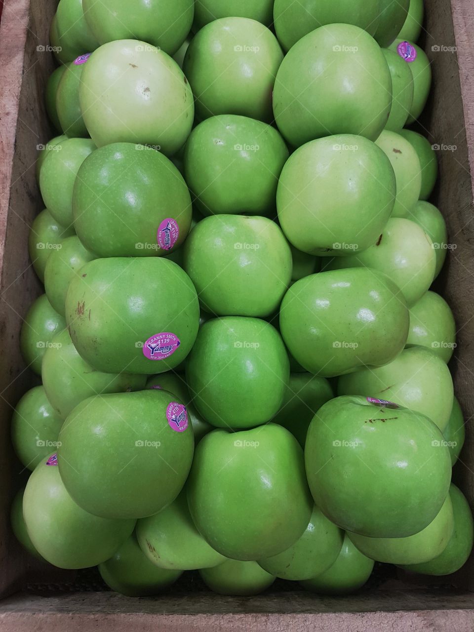 Fresh Granny Smith Green Apples fruit and vegetables