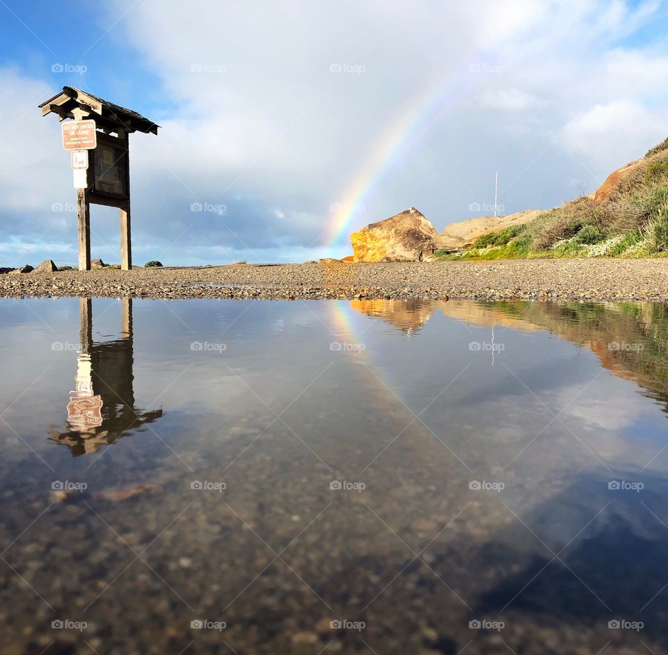 Rainbow reflection 