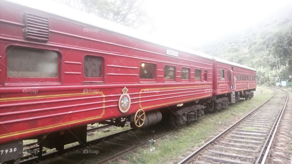 Train, Ella Srilanka