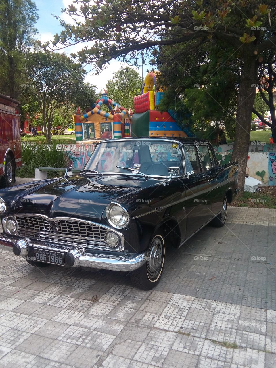Exposiçao carro antigo no parque Tiquatira