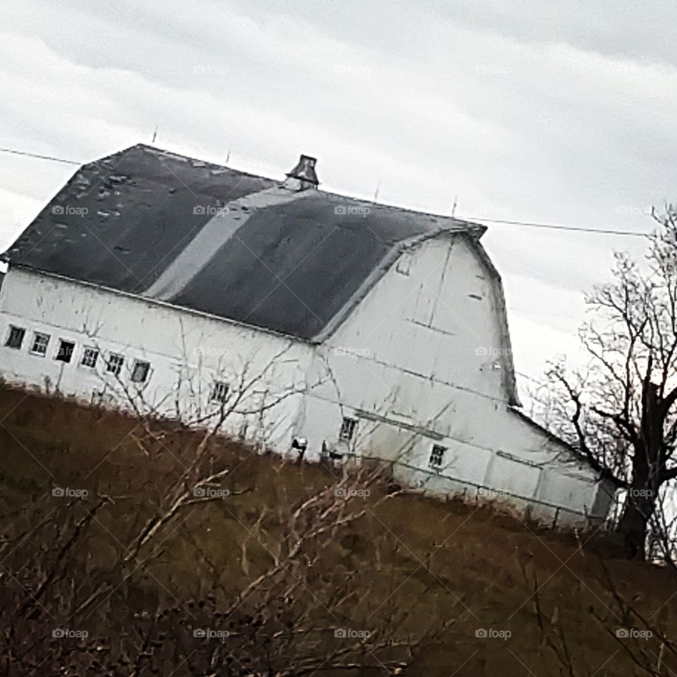 barn