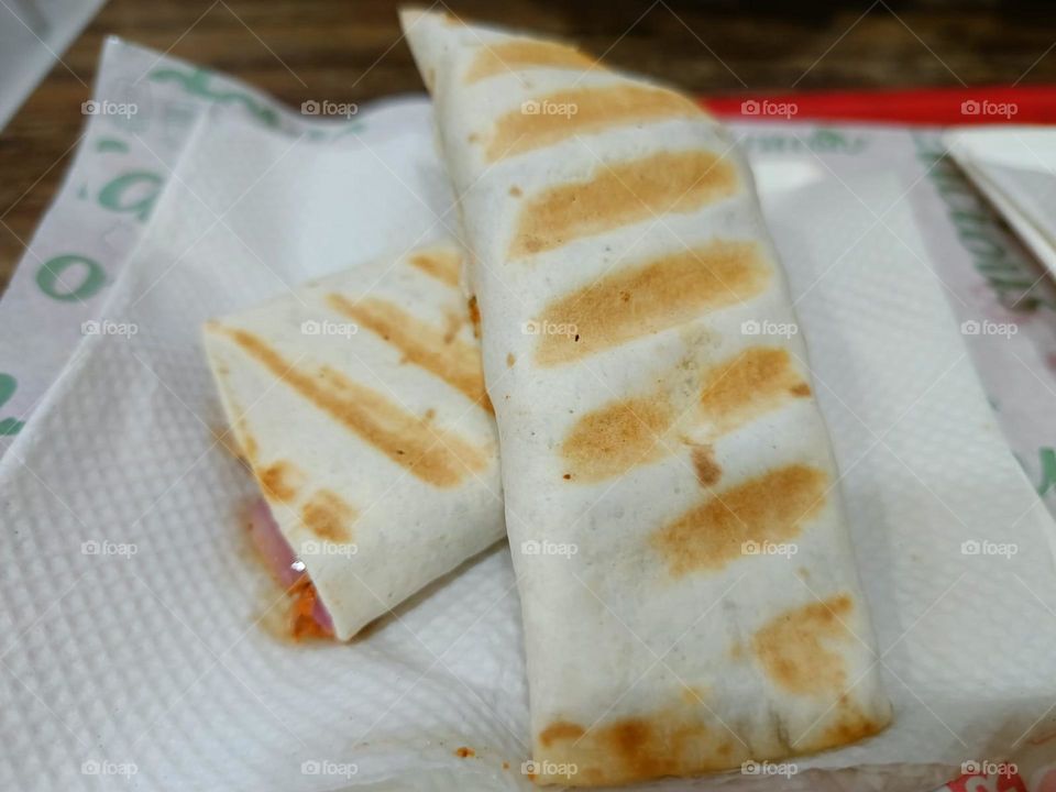 Yum! That looks delicious. That food looks delicious.