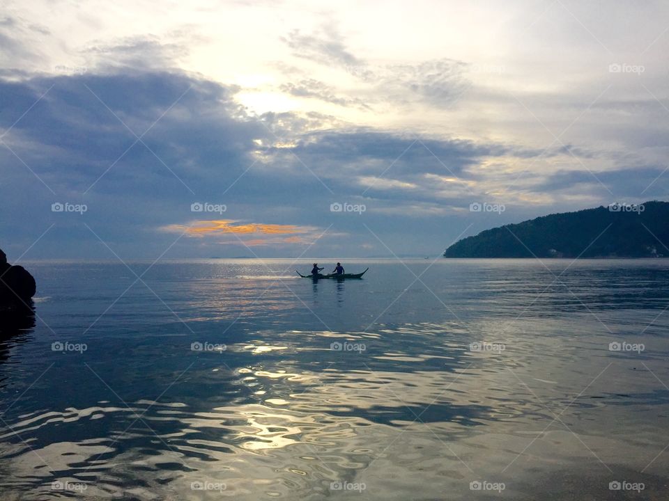 Wherever you go, go with all your heart.
#boat #sea #serenity # beach# PGisland #Philippines #nature #dawn