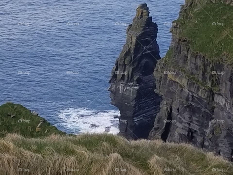 Sightseeing in Ireland the Cliffs of Moher