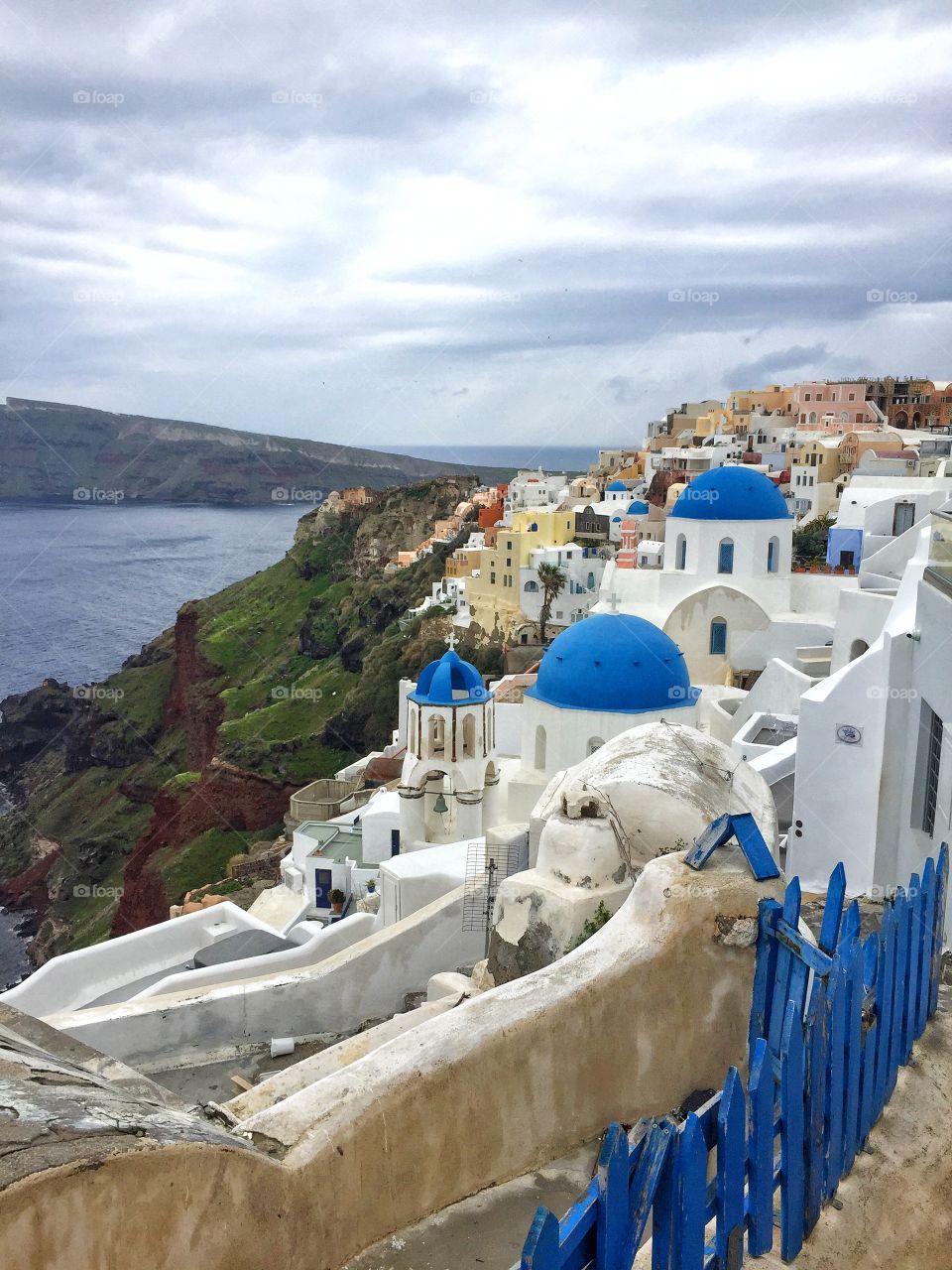Walking through the narrow roads of Santorini, every corner hides a surprising view! 