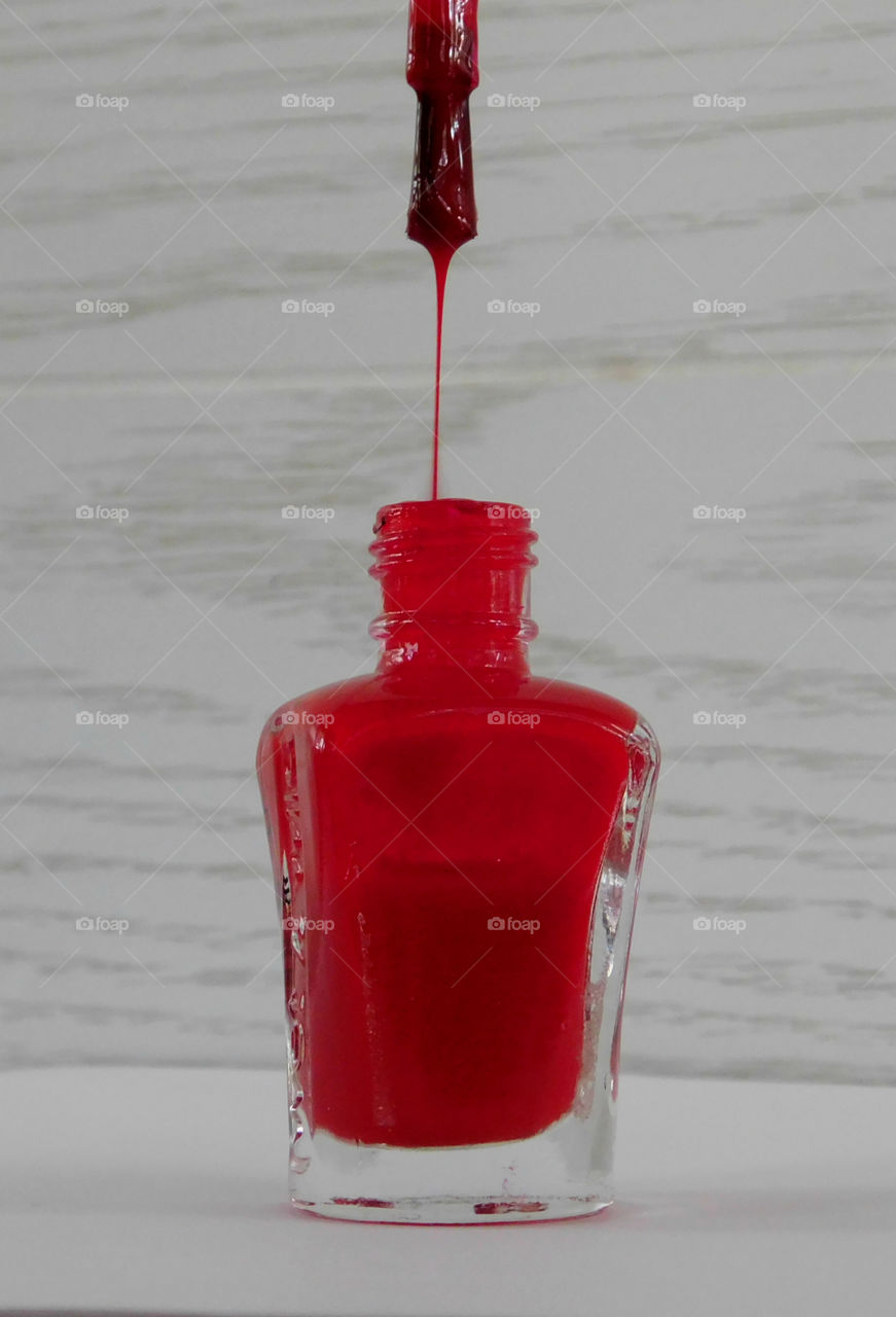 The Red Story! Red is color of passion. It's the color that is always seen on heart decorations on Valentine's Day! Red is astonishing, exhilarating, and fills your world through feelings and emotions!