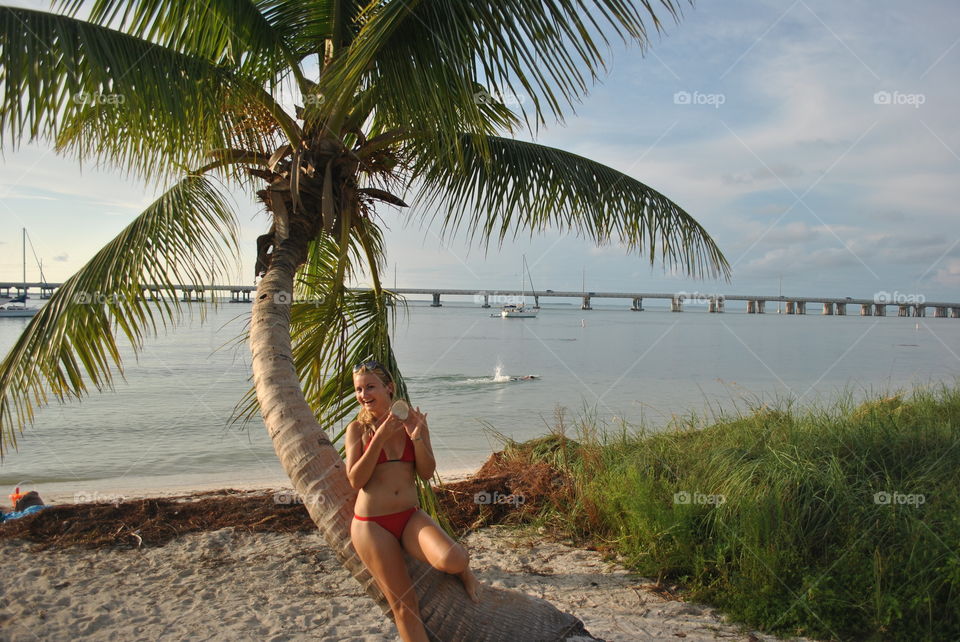 Me, palm tree, coconut and the ocean