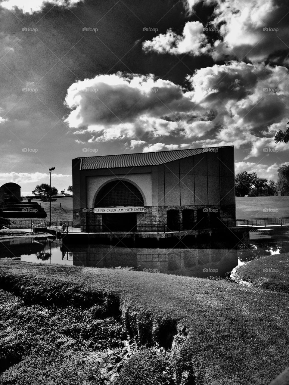 Black and white Ampitheatre