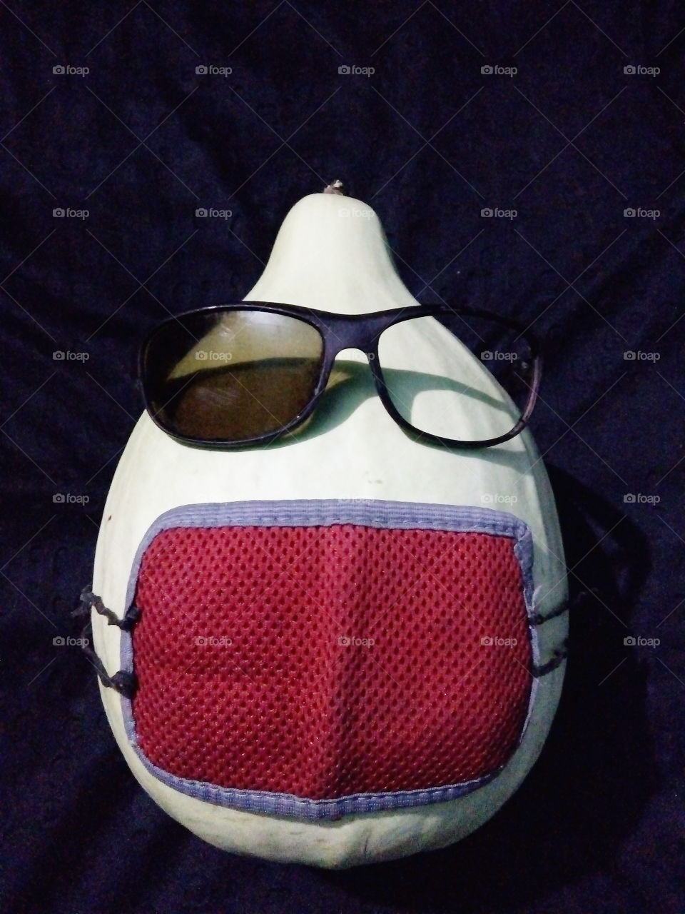 red mask,red subject picture,Nice photo,Natural photo,Memorable photo,A wonderful photo,A beautiful photo,Amazing photo,Best photo,Real photo,A photo for you,Special photo for special,Very good photo for you,Preserve photo,Wow click photo