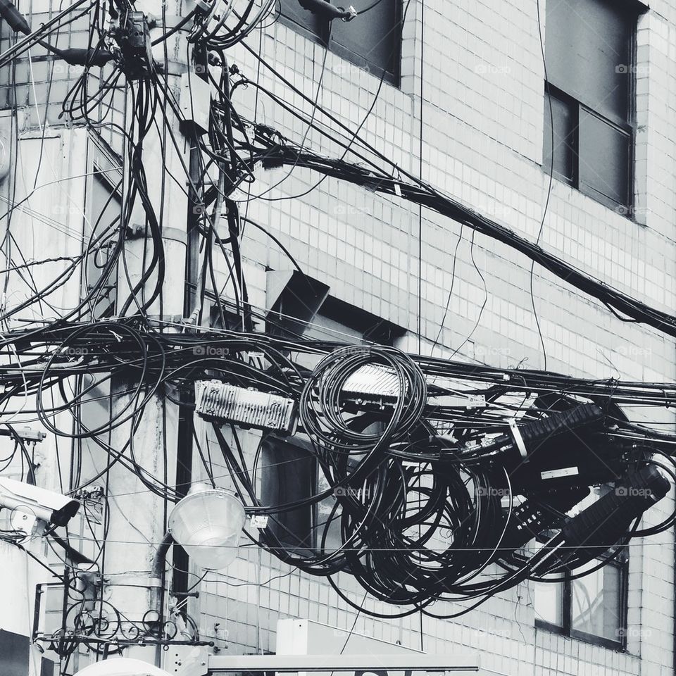 Tangled wires