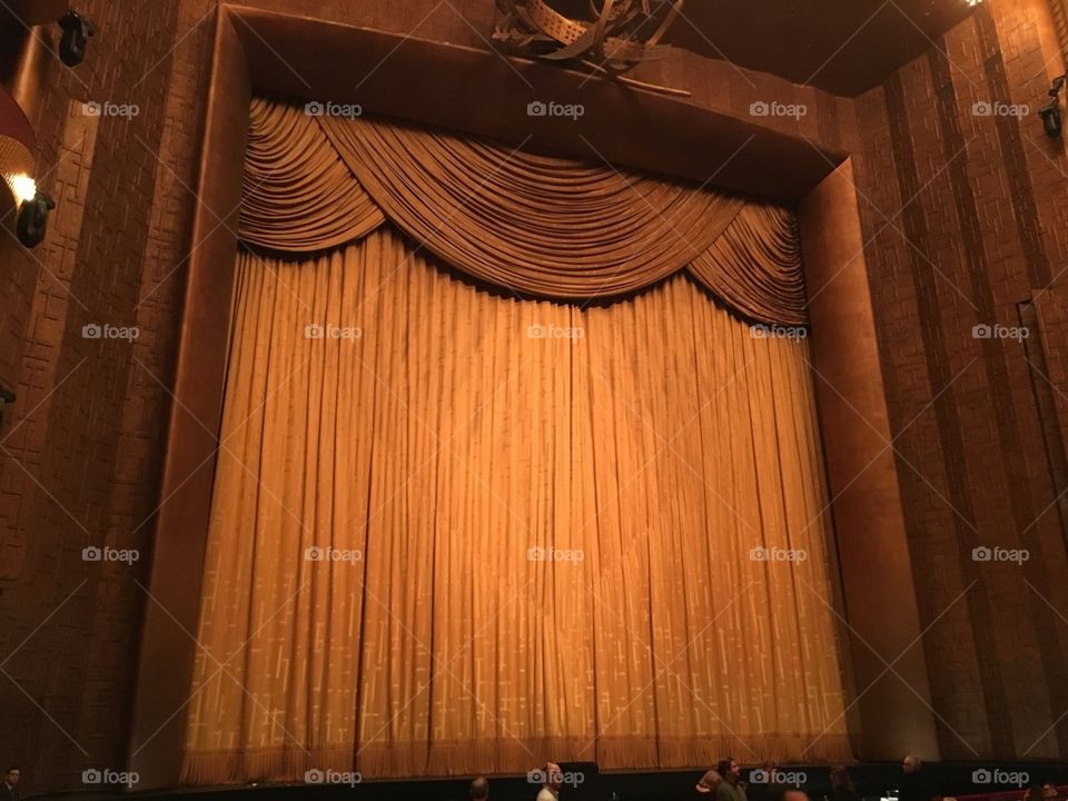 Metropolitan opera curtain