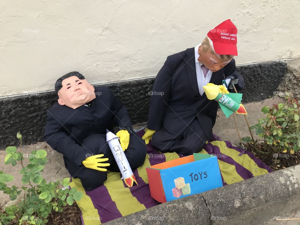 Welcome to Kim John and Donald Trump in a straw formation.  These two leaders feature in a “Scarecrow Festival” in Devon, UK, if they were only made of straw that would be safer wouldn’t it haha.