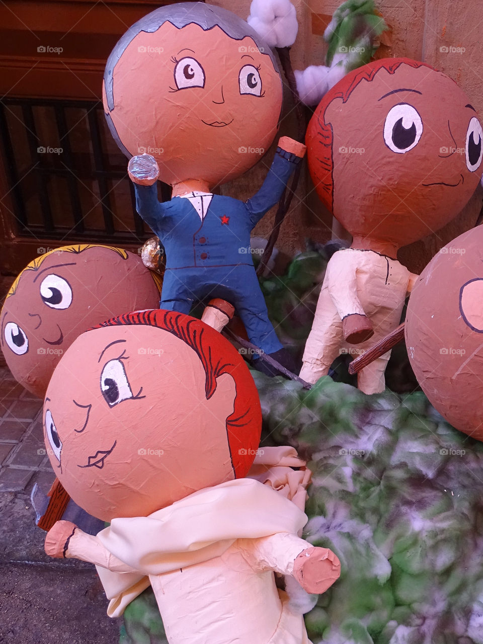 The dolls of the street