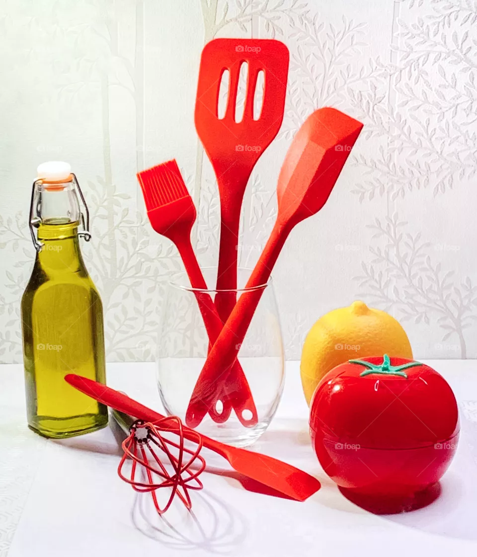 Just some utensils 