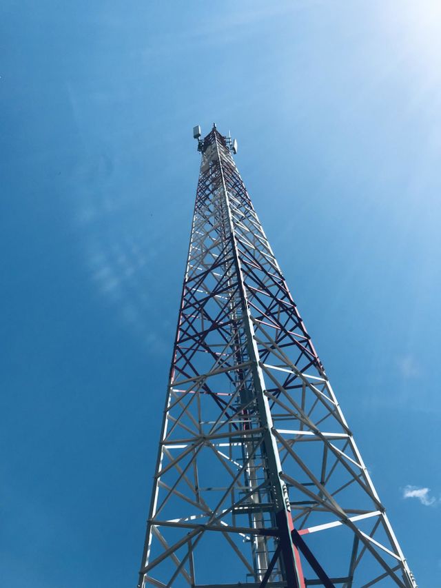 Telecommunication tower