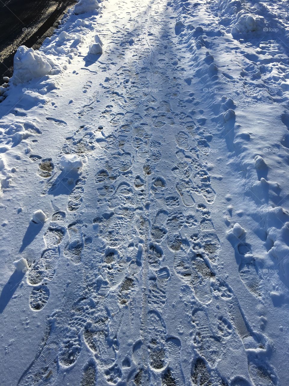 Footsteps in snow 