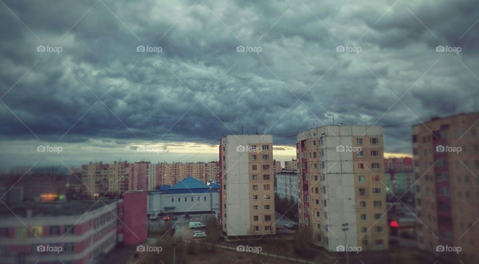 вечерний город