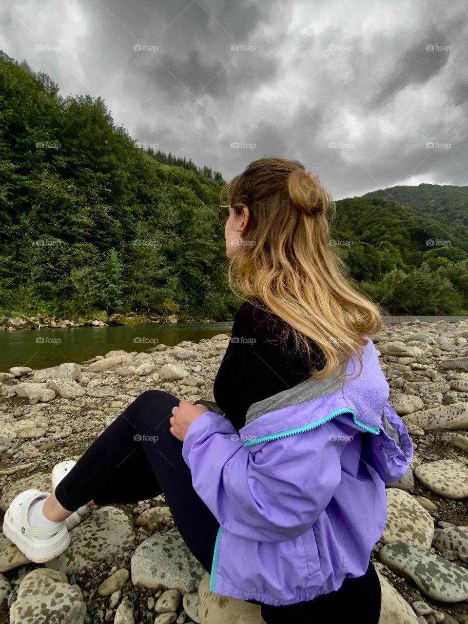 bright colors in minimalism