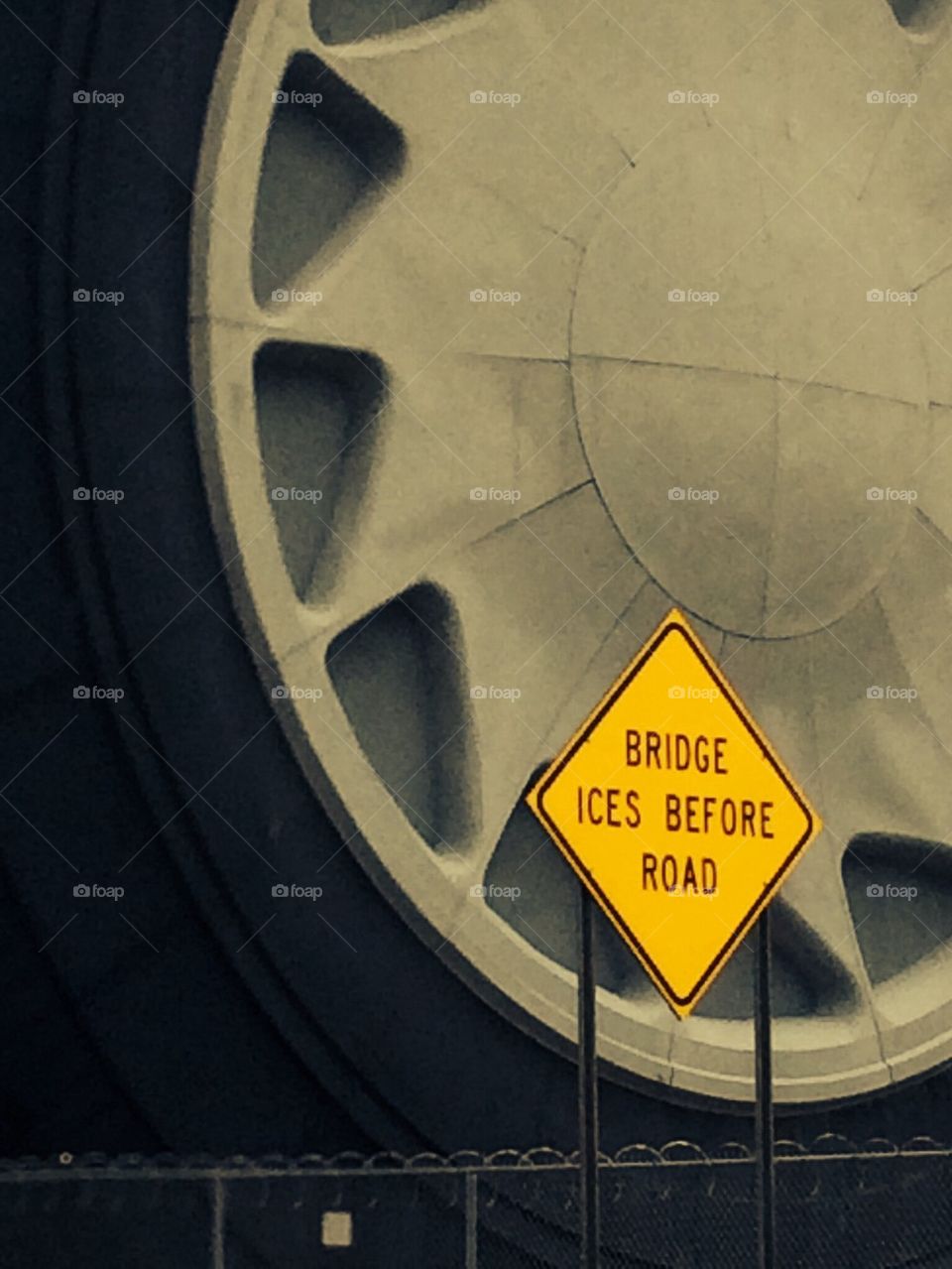 Highway warning sign Detroit 