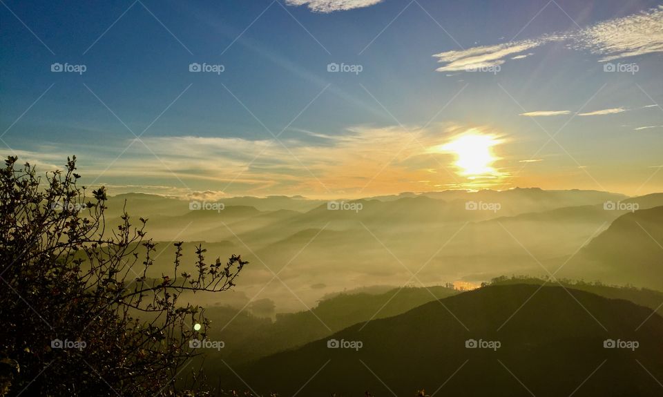 Sunrise at sripada mountain. 