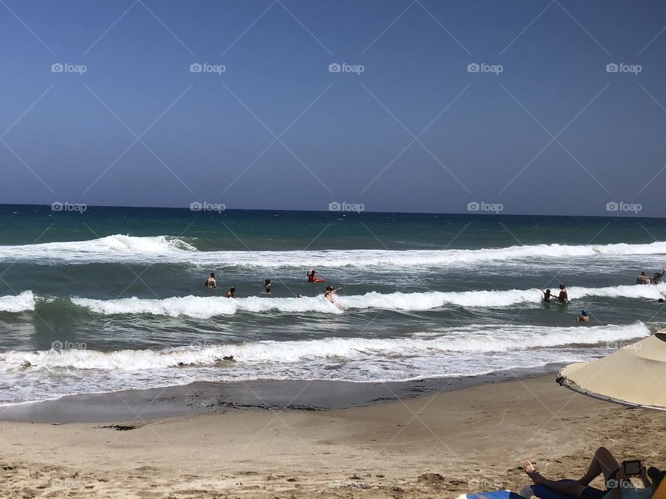 Kreta Beach Strand Waves Himmel Horizont windig Wind schaumige hohe Wellen Urlaub Ferien lyttos Beach 