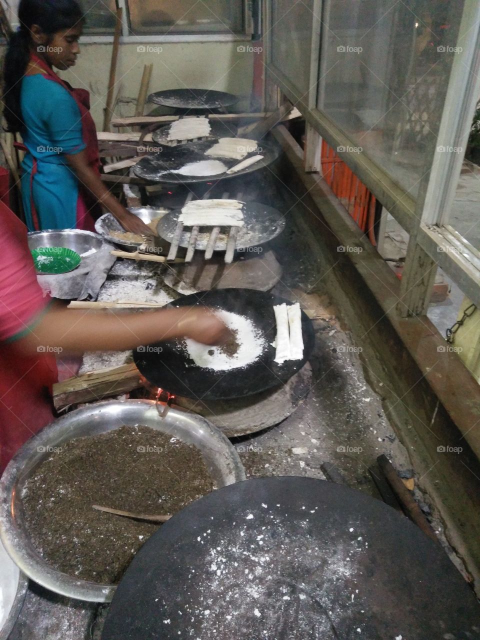 Making of rice flour Cake,  Sesame seeds for tasty rice flour cake