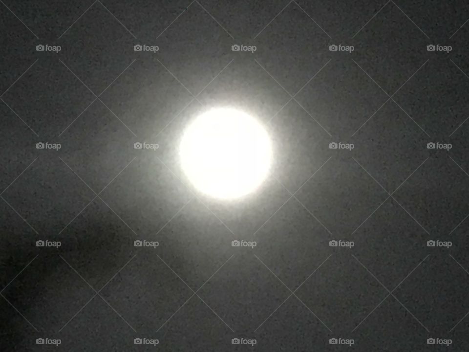 A desert moon - Monday September 24, 2018