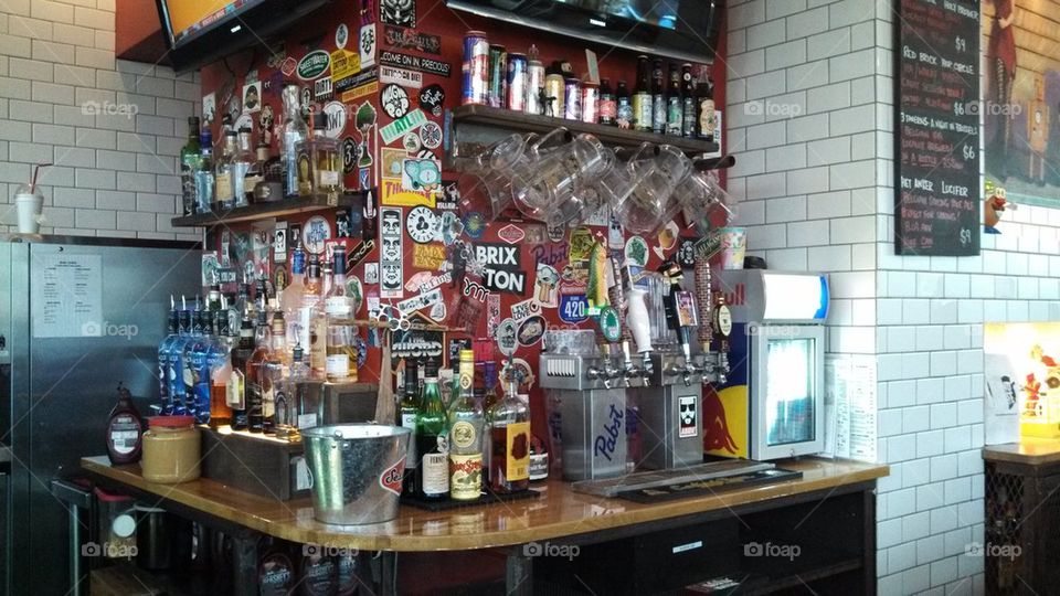 killer bar