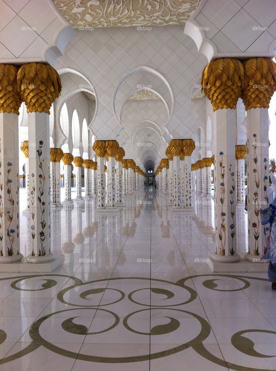 Gold While & Marble Walkway 