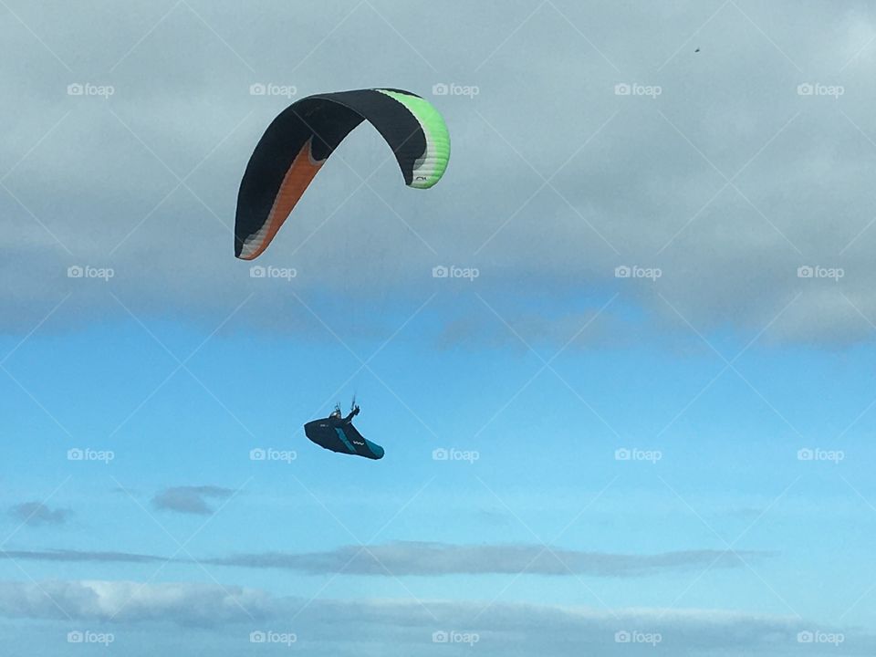 Paragliding at Saltburn beach March 2021