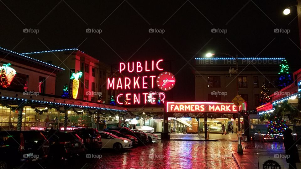 Pike Place Market on a Rainy Christmas Evening