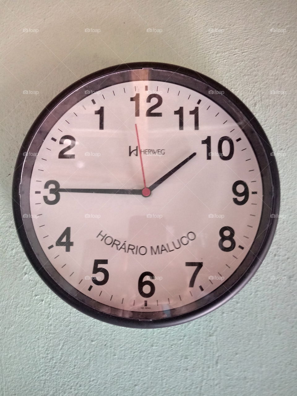 WALL CLOCK, TIME, HOURS.