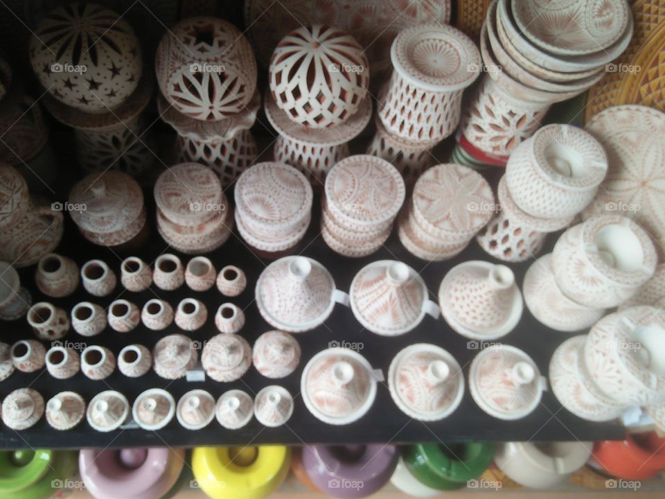 Craft product " pottery "