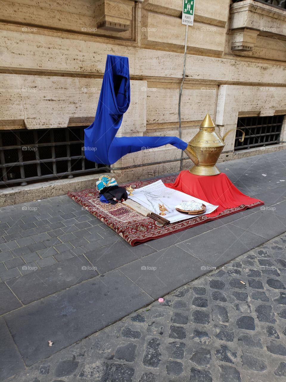 Dare to rub the lamp in Rome?