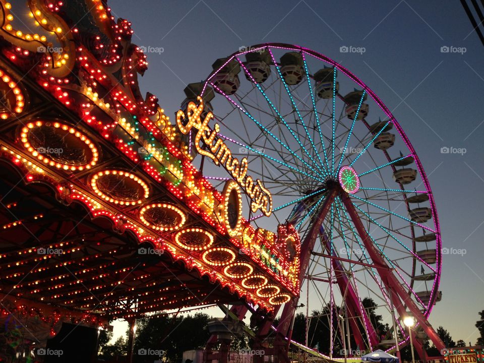 Ferris Wheel during twilight