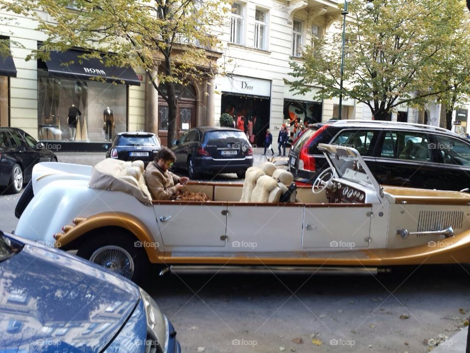 Old-timer car in the city 