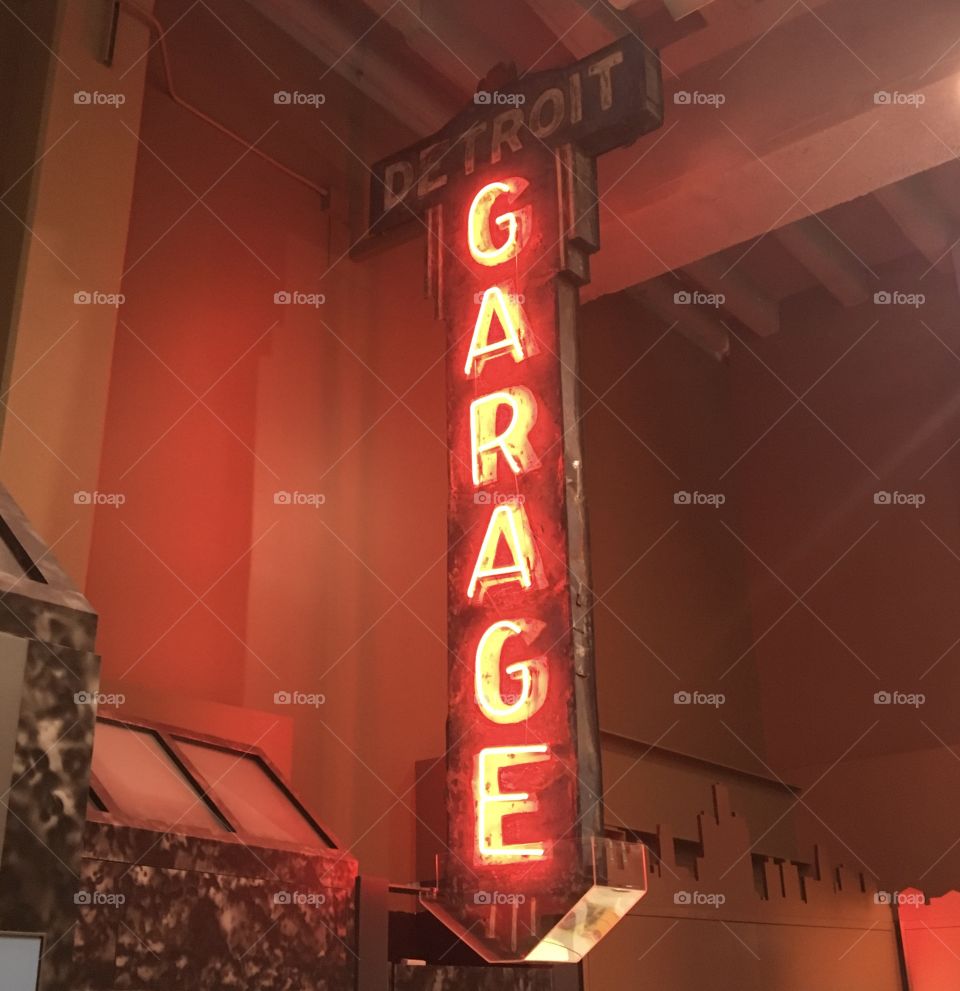 Detroit garage sign 
