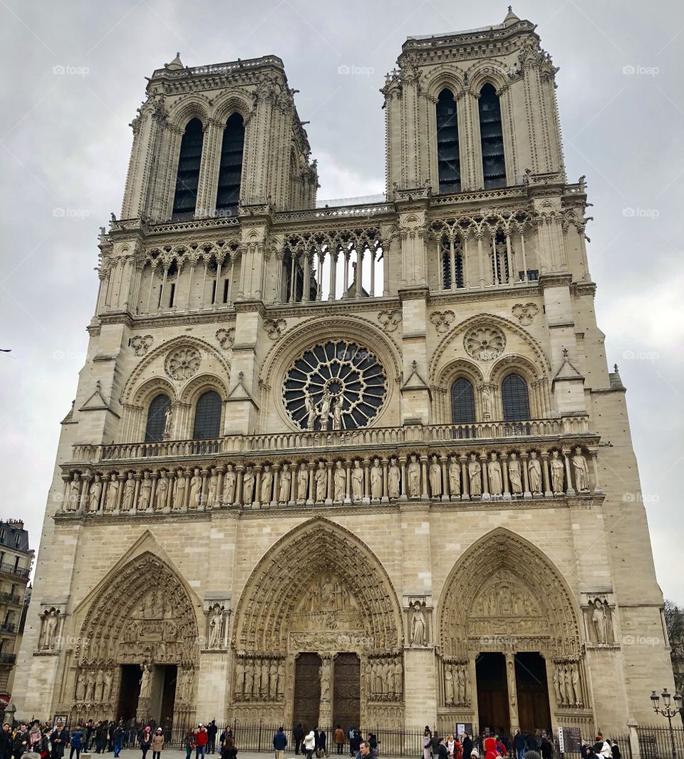 Notre Dame Cathédrale (cathedral) Paris France
