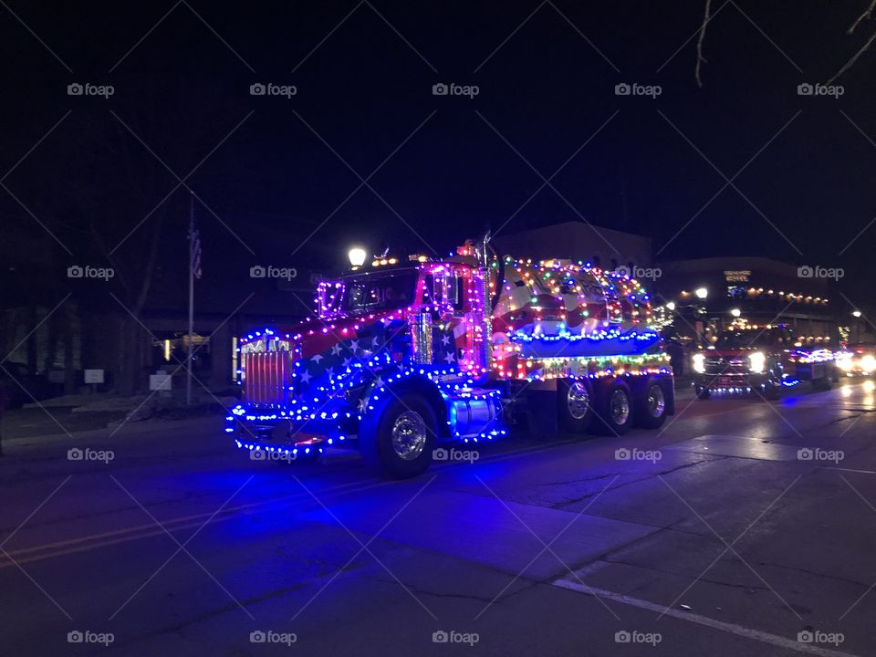 Christmas light trucker
