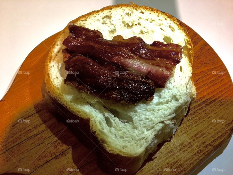 Bread and crunchy  bacon
